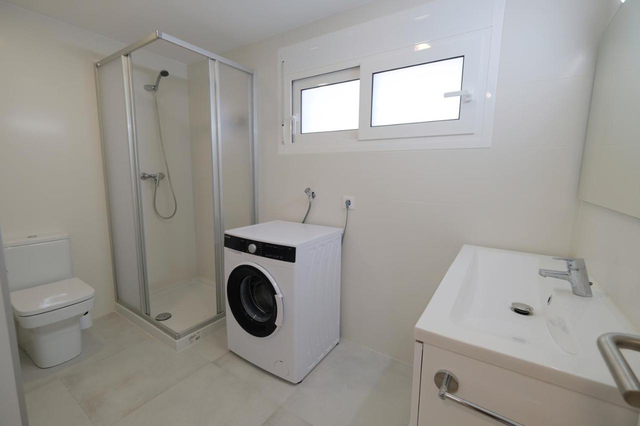 Apartaments Alex กัมบริลส์ ภายนอก รูปภาพ